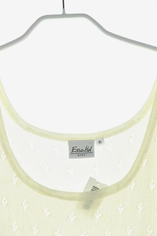 Essentiel Top & Shirt in XL in White