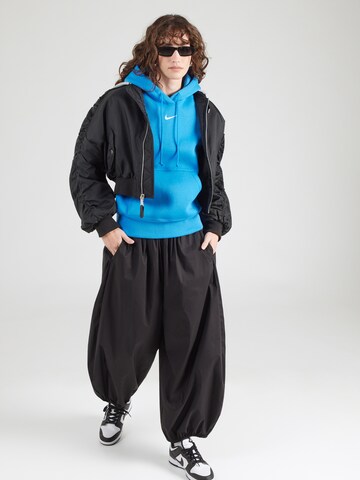 Nike SportswearSweater majica 'PHNX FLC' - plava boja