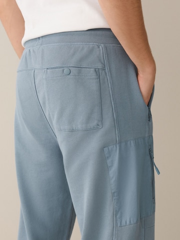 Next Tapered Hose in Blau