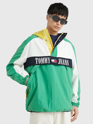 Tommy Jeans سترة غير رسمية 'Chicago Archive' بلون أخضر: الأمام