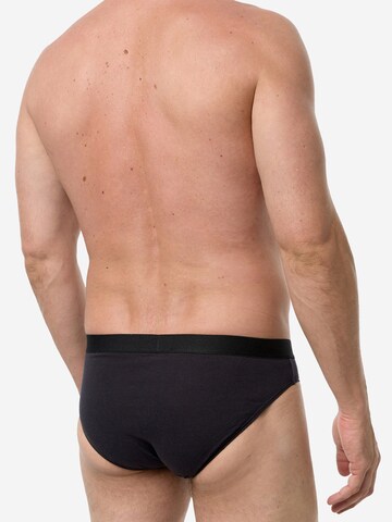Nur Die Slip in Black