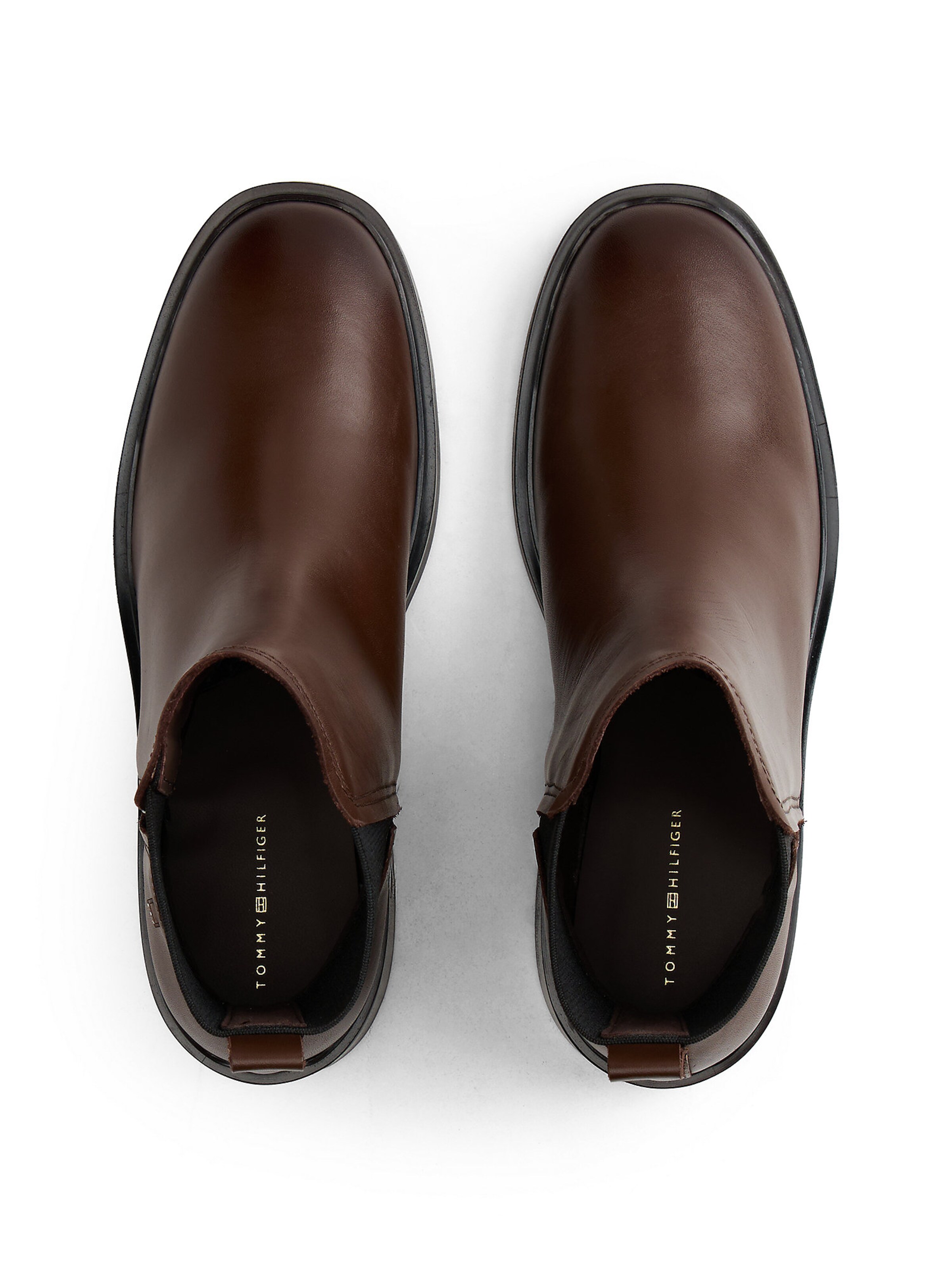 TOMMY HILFIGER Chelsea Boots in Braun