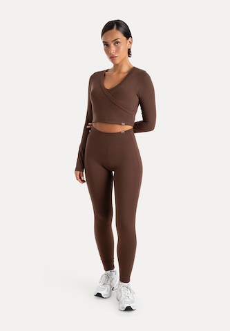 T-shirt 'Niora' Smilodox en marron