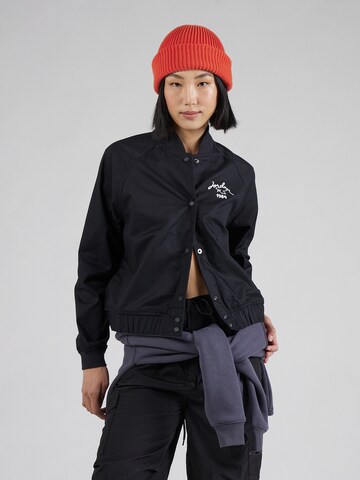 Veste mi-saison Jordan en noir : devant