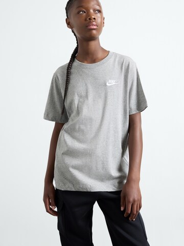Nike Sportswear - Camisola 'FUTURA' em cinzento: frente