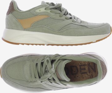 WODEN Sneakers & Trainers in 39 in Green: front
