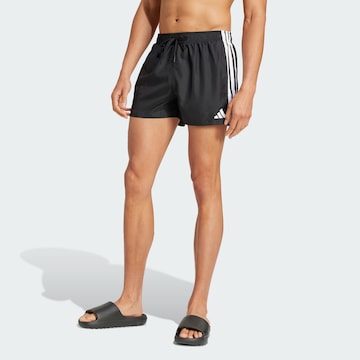 ADIDAS SPORTSWEAR Σορτς σέρφινγκ σε μαύρο: μπροστά