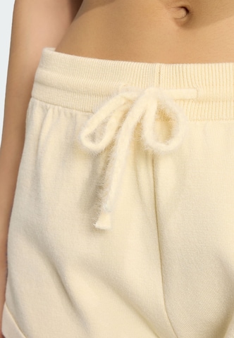 ADIDAS ORIGINALS - regular Pantalón en beige
