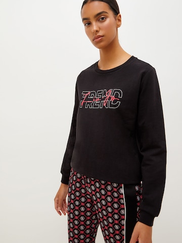 Liu Jo Sweatshirt in Black: front