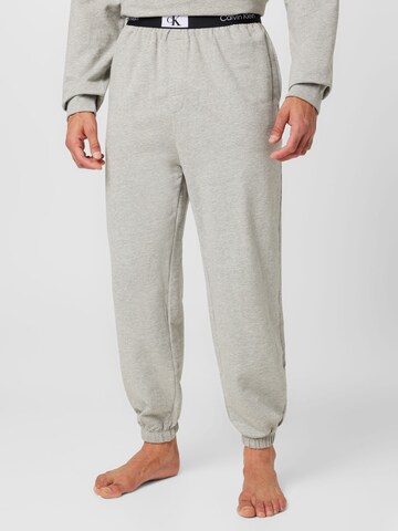 Pantalon de pyjama Calvin Klein Underwear en gris : devant