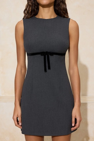 Trendyol - Vestido en gris