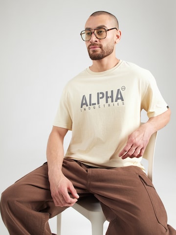 ALPHA INDUSTRIES T-shirt i vit: framsida