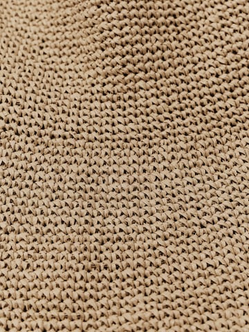 Pull&Bear Hat in Yellow