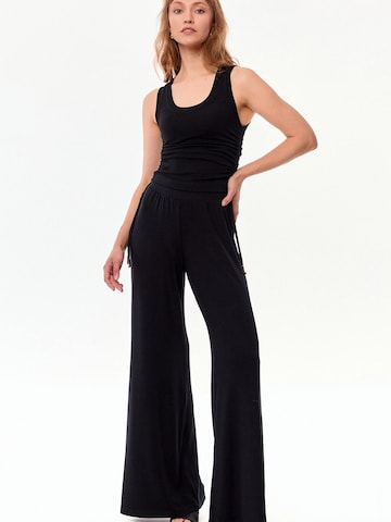 mandragora Wide Leg Hose 'Ivy'‌‌‌ in Schwarz