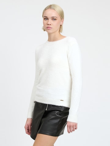 Pull-over Influencer en blanc : devant