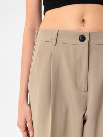 Loosefit Pantalon à pince Antioch en beige