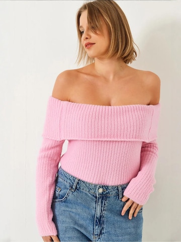 Pullover di Bianco Lucci in rosa: frontale