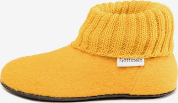 Gottstein Slippers 'Alpine Boot FE' in Yellow: front