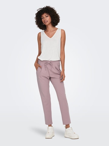 JDY Regular Pleat-front trousers 'Catia' in Purple