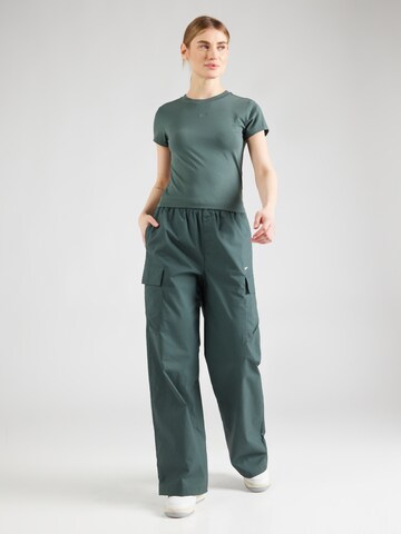 Nike Sportswear Μπλουζάκι σε πράσινο