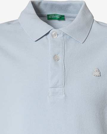 UNITED COLORS OF BENETTON Shirt in Blau