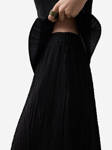 Wide Leg Pantalon Adolfo Dominguez en noir