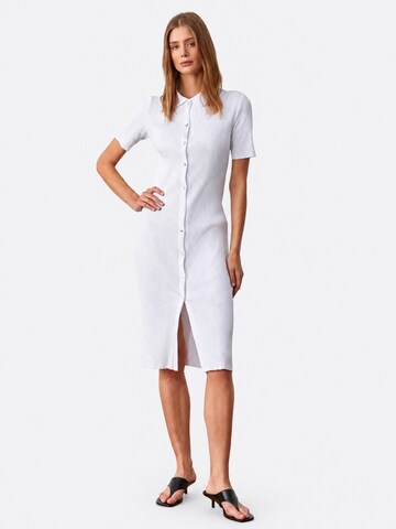 Robe 'Midi' Ethiquet en blanc