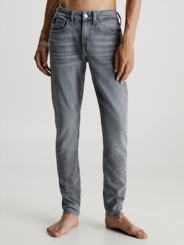 Calvin Klein Jeans Slimfit Jeans in Grijs: voorkant