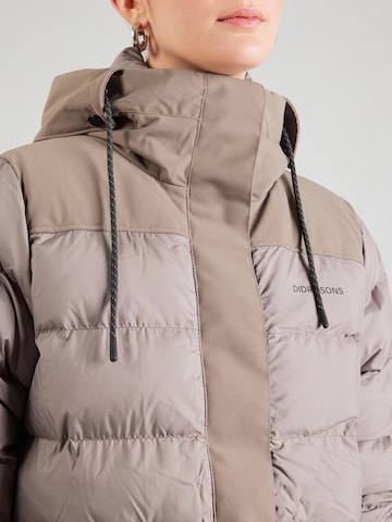 Didriksons - Abrigo de invierno 'FAY' en gris