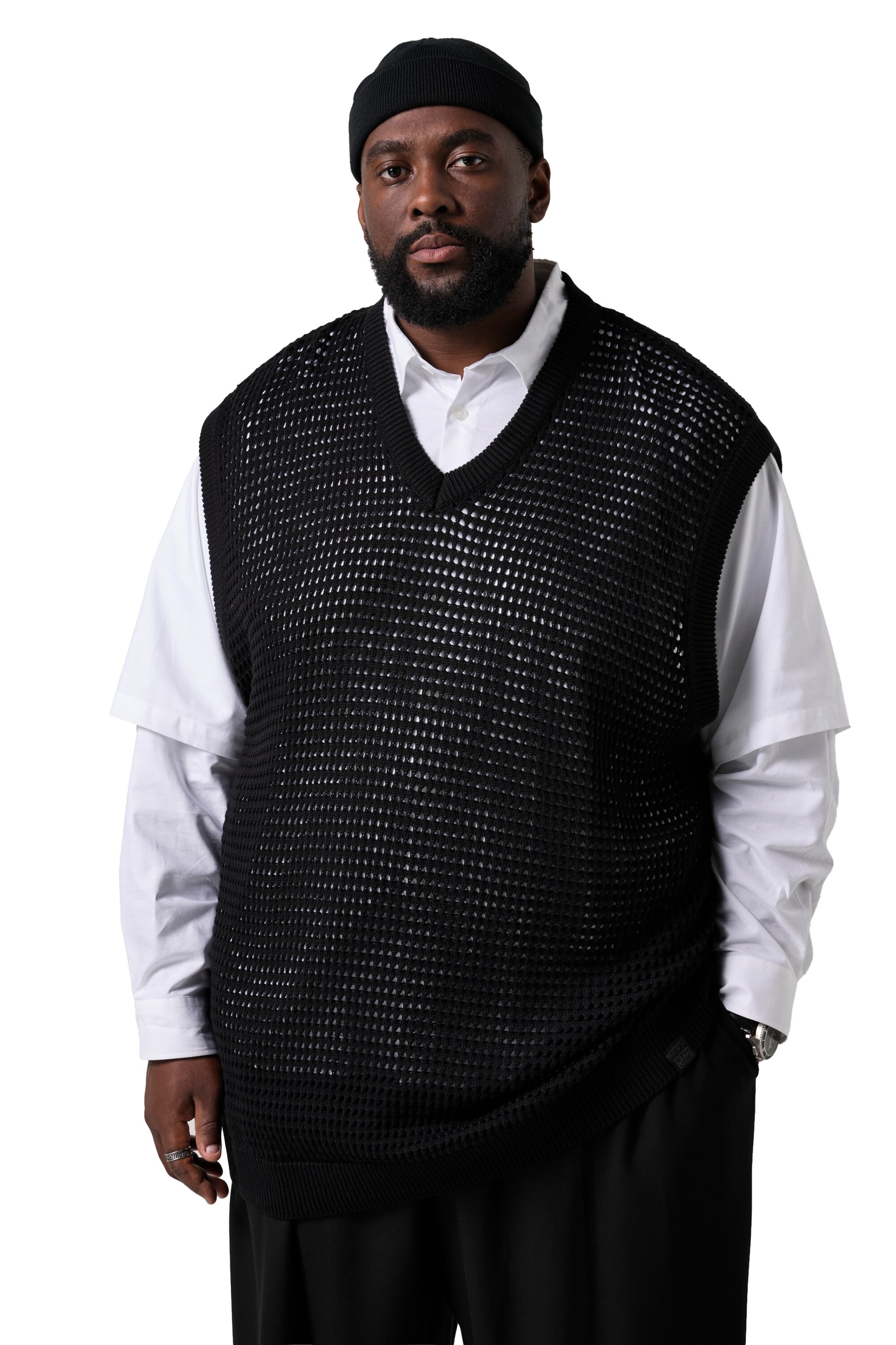 STHUGE Sweater Vest in Black: front