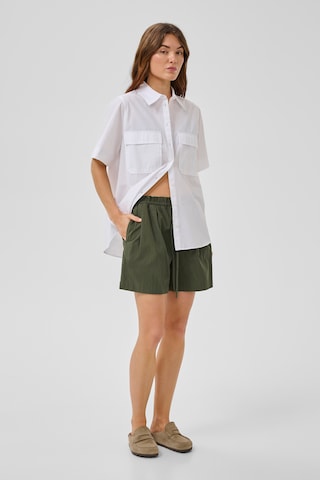 My Essential Wardrobe - Regular Calças em verde