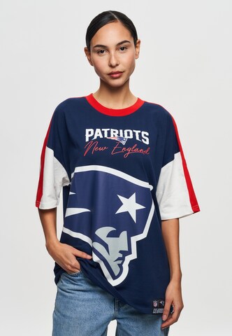 Recovered T-Shirt 'NFL Patriots New England Cut and Sew Oversized' in Blau