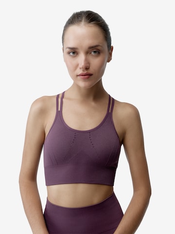 Born Living Yoga Sporttop ' Malala ' in Rood: voorkant