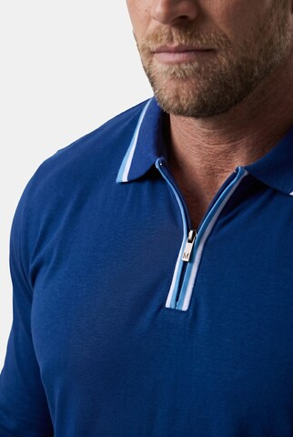 Men Plus Shirt in Blue