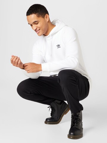 Sweat-shirt 'Trefoil Essentials' ADIDAS ORIGINALS en blanc