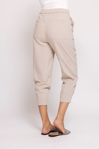Zhrill Loose fit Pants in Beige