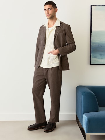 Next Loosefit Bandplooibroek in Bruin