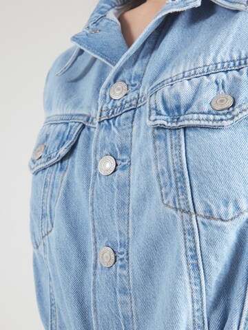 LEVI'S ® Blusekjole i blå