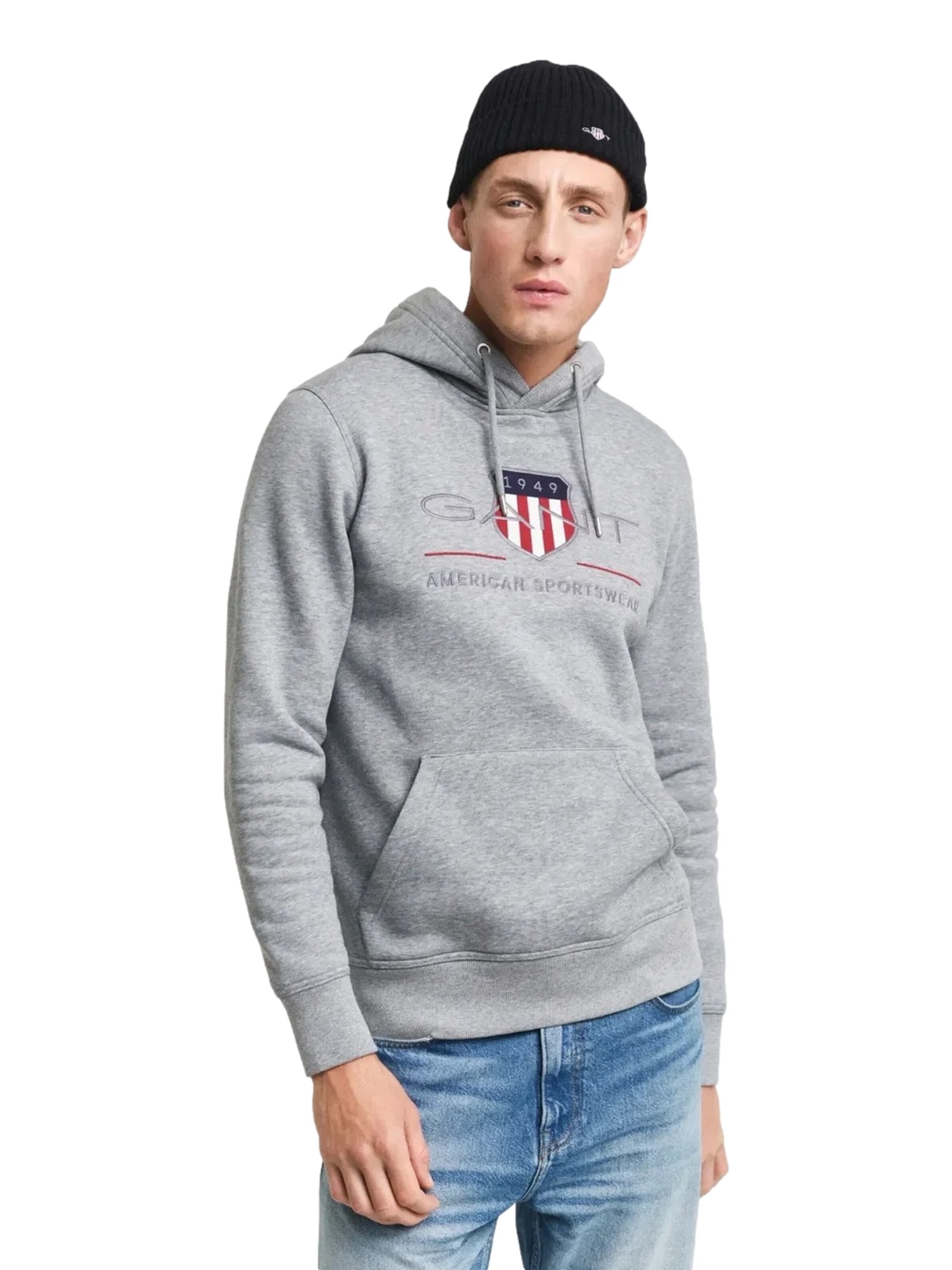 GANT Sweatshirt 'Reg Archive Shield' in Grijs: voorkant