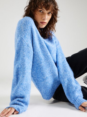 Kaffe Sweater 'Sarla' in Blue