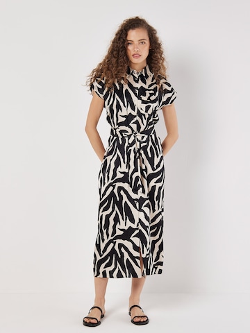 Robe ' ' Apricot en beige : devant