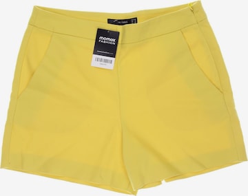 HALLHUBER Shorts in M in Yellow: front