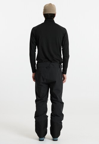 SOS Regular Outdoor Pants 'Straja' in Black