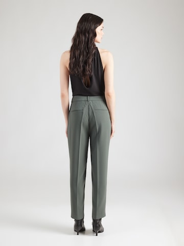 Tapered Pantaloni con piega frontale 'Elsa' di ABOUT YOU in verde