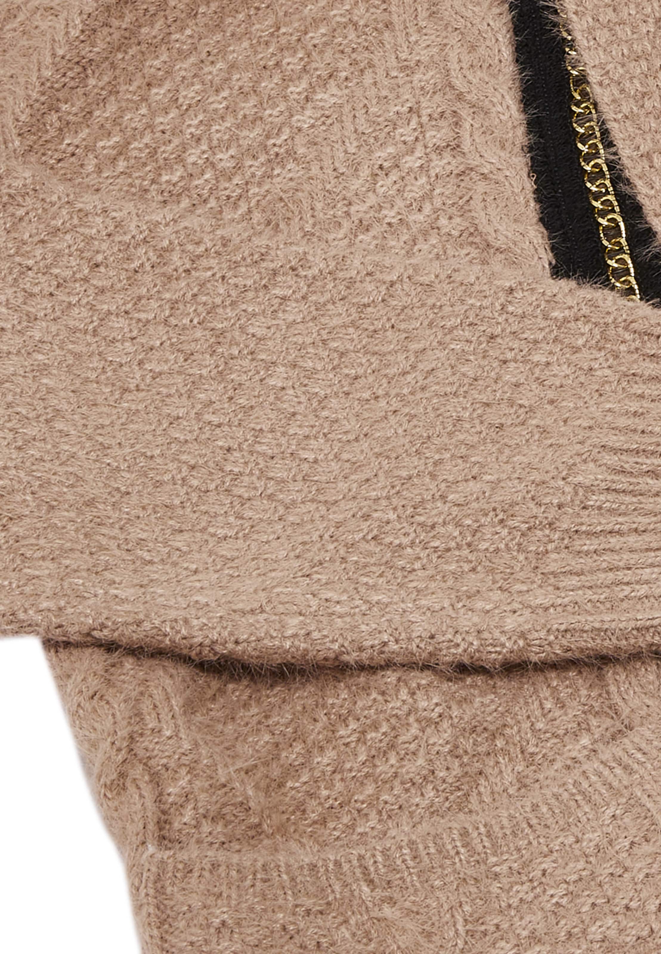 rozā faina Adīta jaka