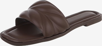 Ital-Design Mules in Brown: front