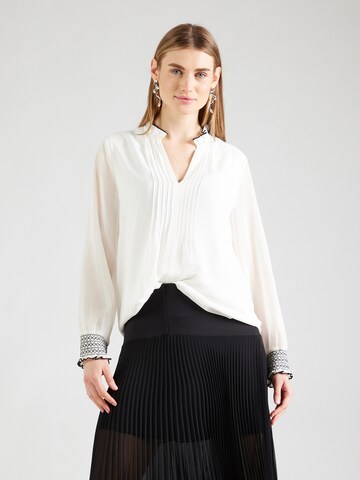 s.Oliver BLACK LABELBluza - bijela boja: prednji dio