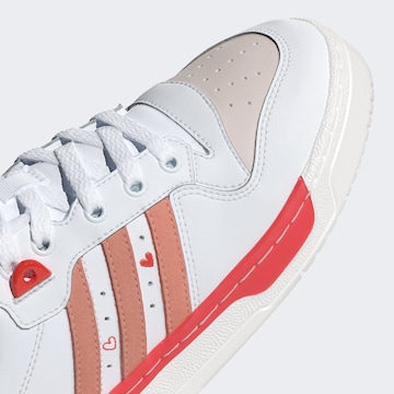 Baskets basses 'Rivalry' ADIDAS ORIGINALS en blanc