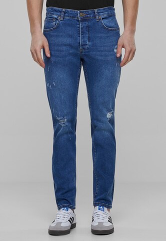 2Y Premium Tapered Jeans in Blauw: voorkant