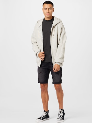 American Eagle Regular Shorts in Schwarz